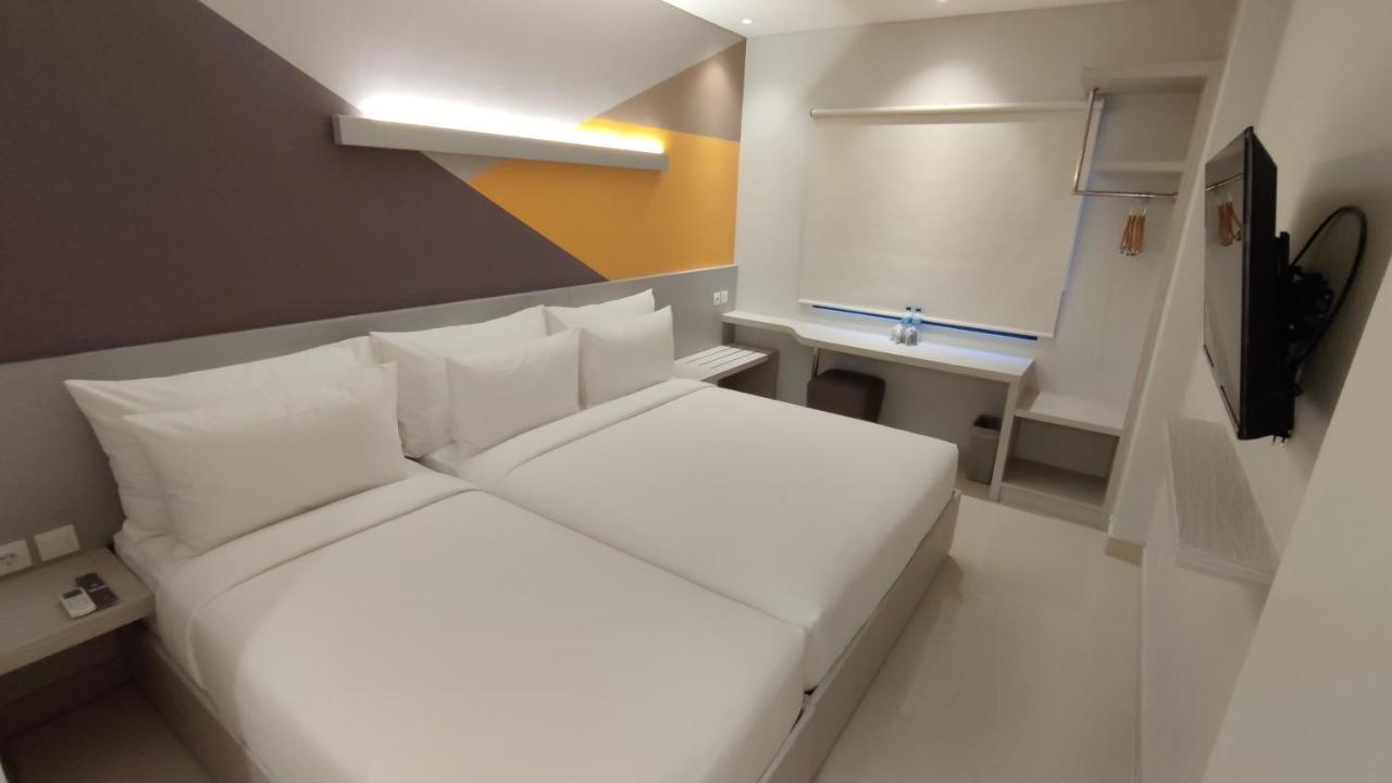 Agogo Downtown Hotel 3*